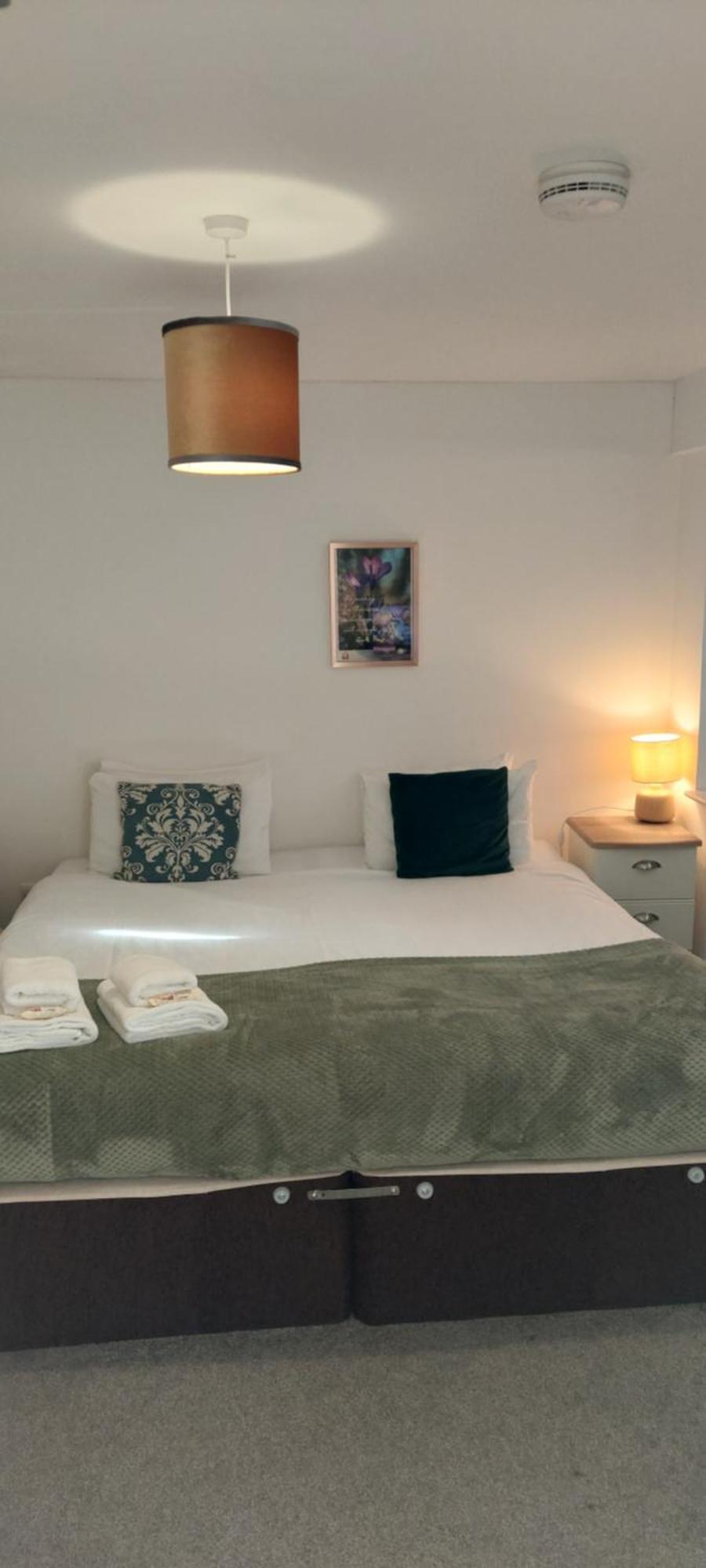 Wisma tamu Modern, Well Located En-suite With Parking - Orbitat